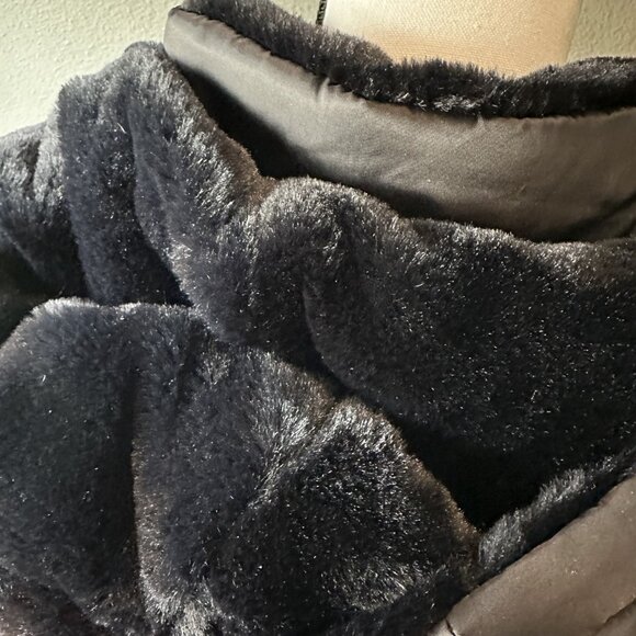 Women's Nautica Faux Fur Trim Hooded Mid-Length Black Puffer Jacket Size XL - Picture 6 of 14